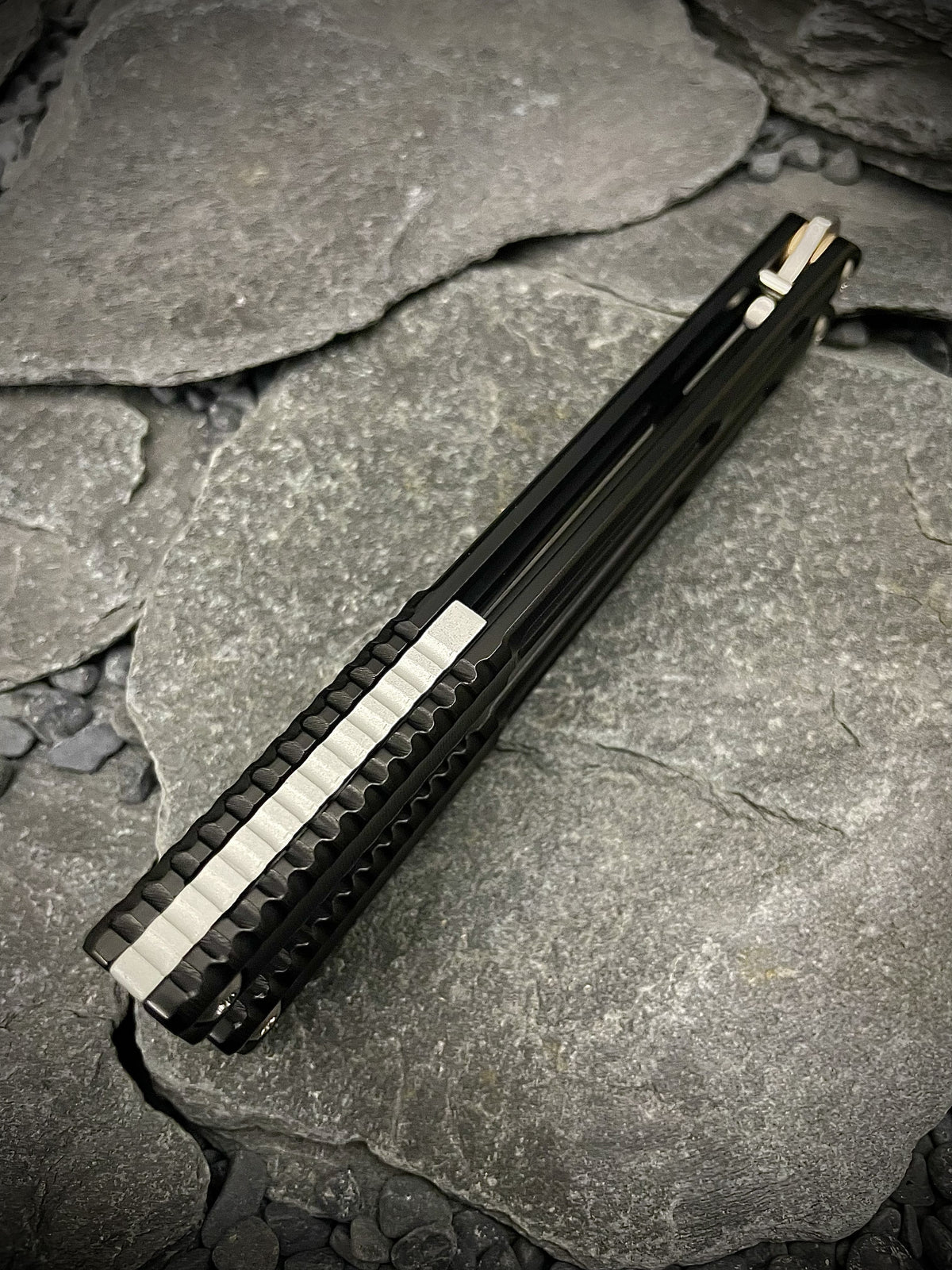 v2 PEON #033 **SHARP**