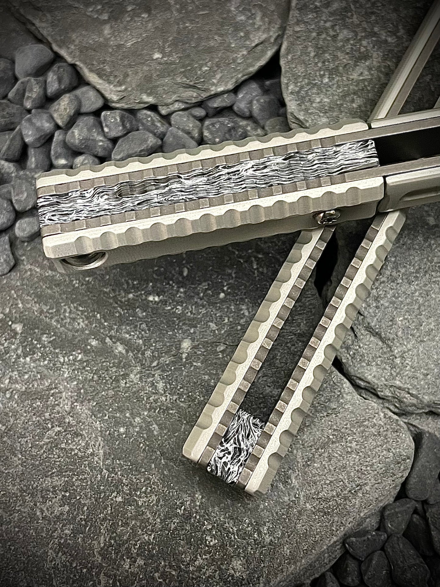 Fatcarbon Dark Matter Polar Forged Carbon Fiber Spacers Set