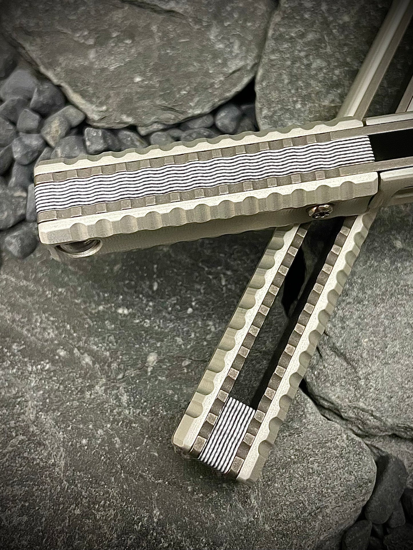 Multi Layer White and Black G10 Spacer Set