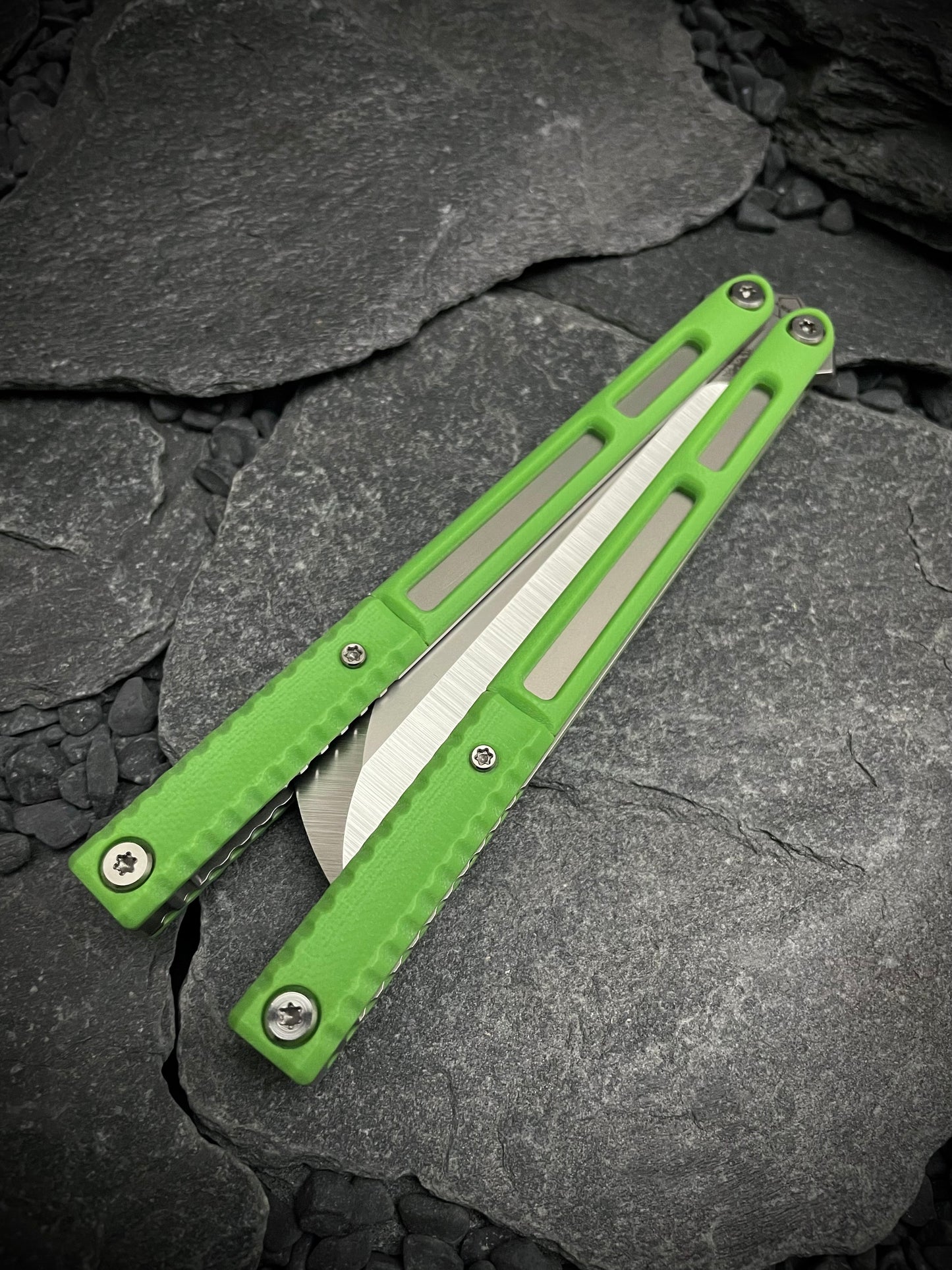 Acid Green G10 AEON Scales and Spacers