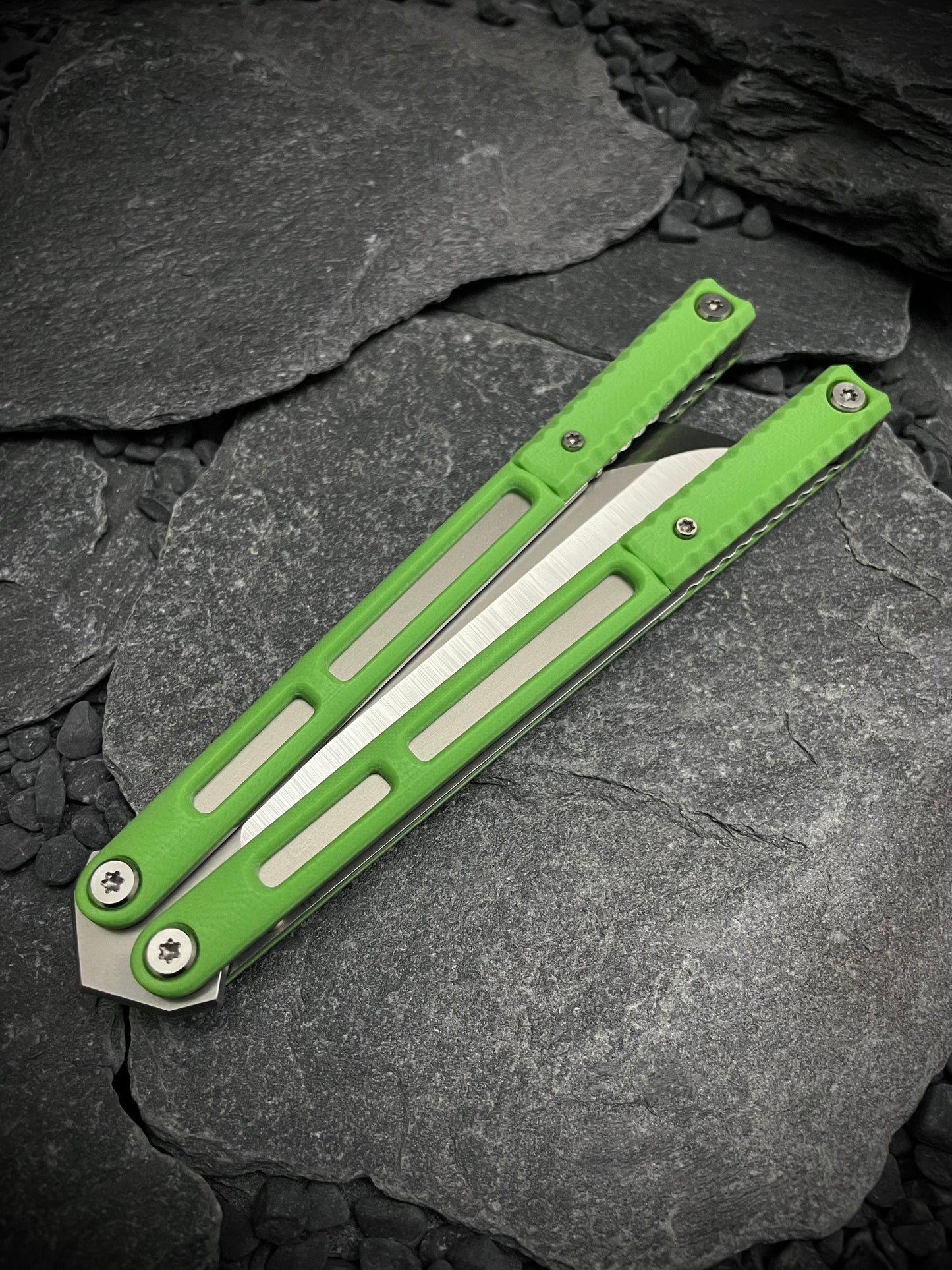 Acid Green G10 AEON Scales and Spacers