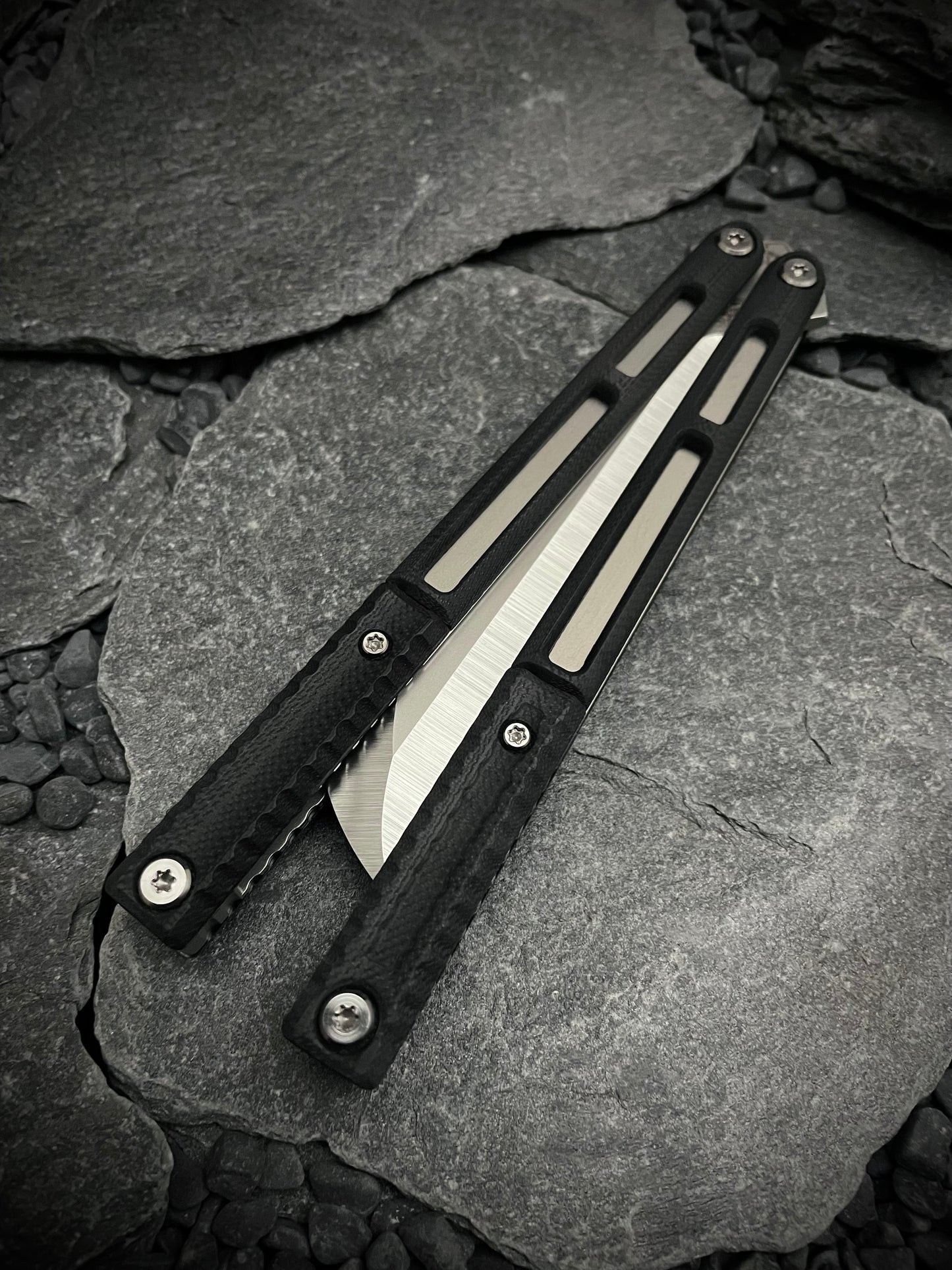 Black G10 AEON Scales and Spacers