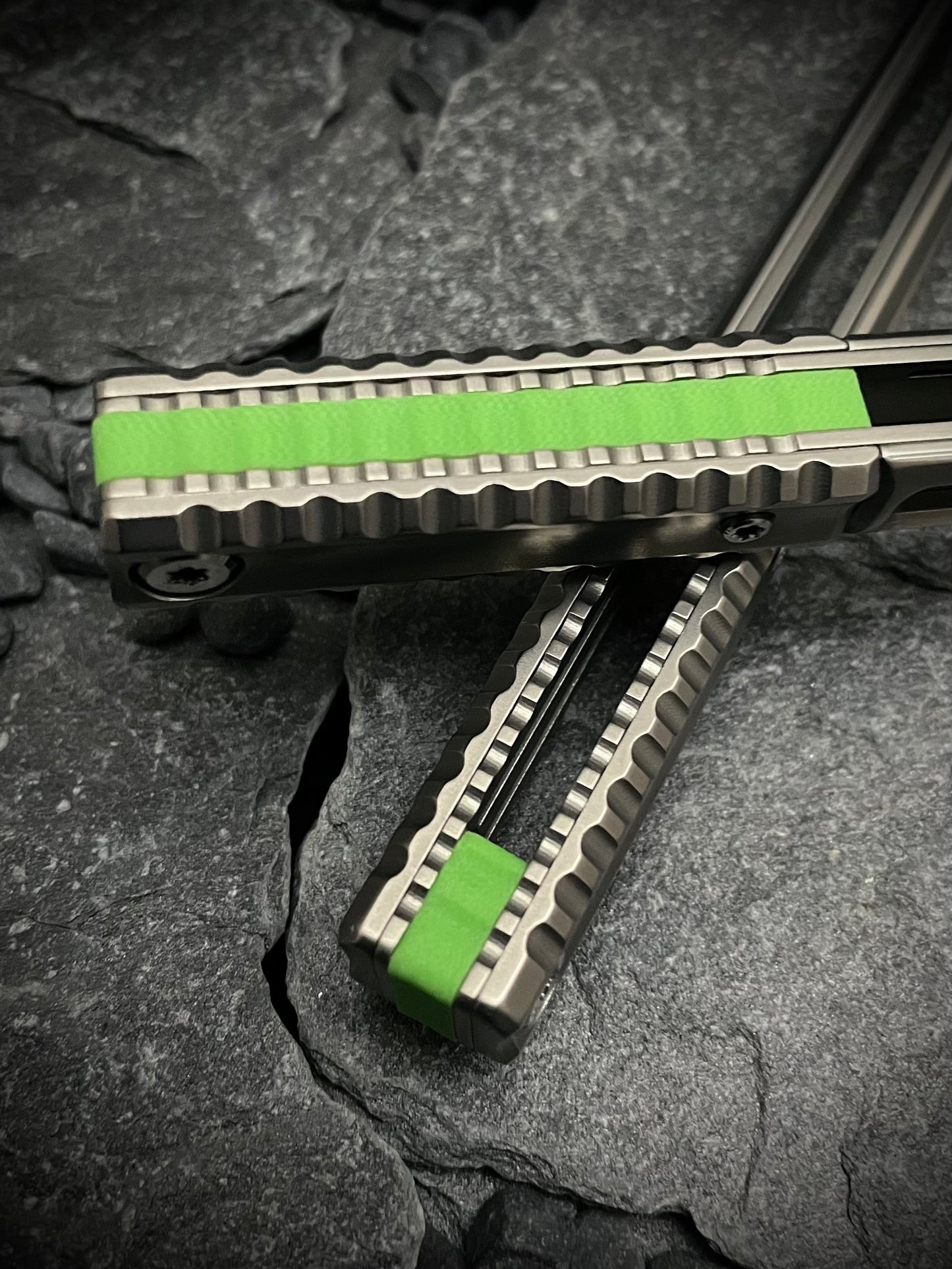 Acid Green G10 AEON Scales and Spacers