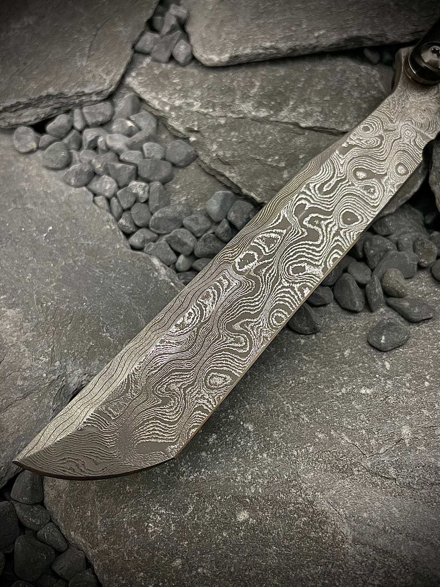Raffle for v1 AEON #134 Full Titanium (Sharp Blade)