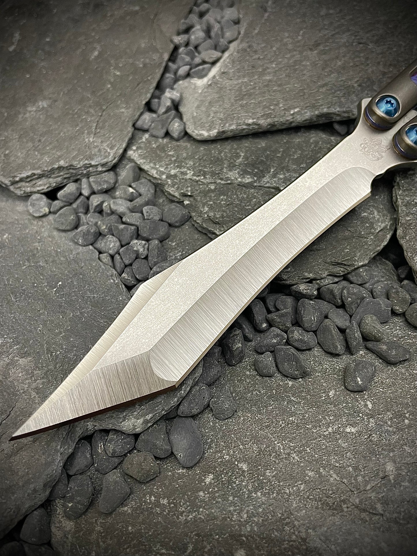 v1 AEON #138 Full Titanium (Sharp Blade)