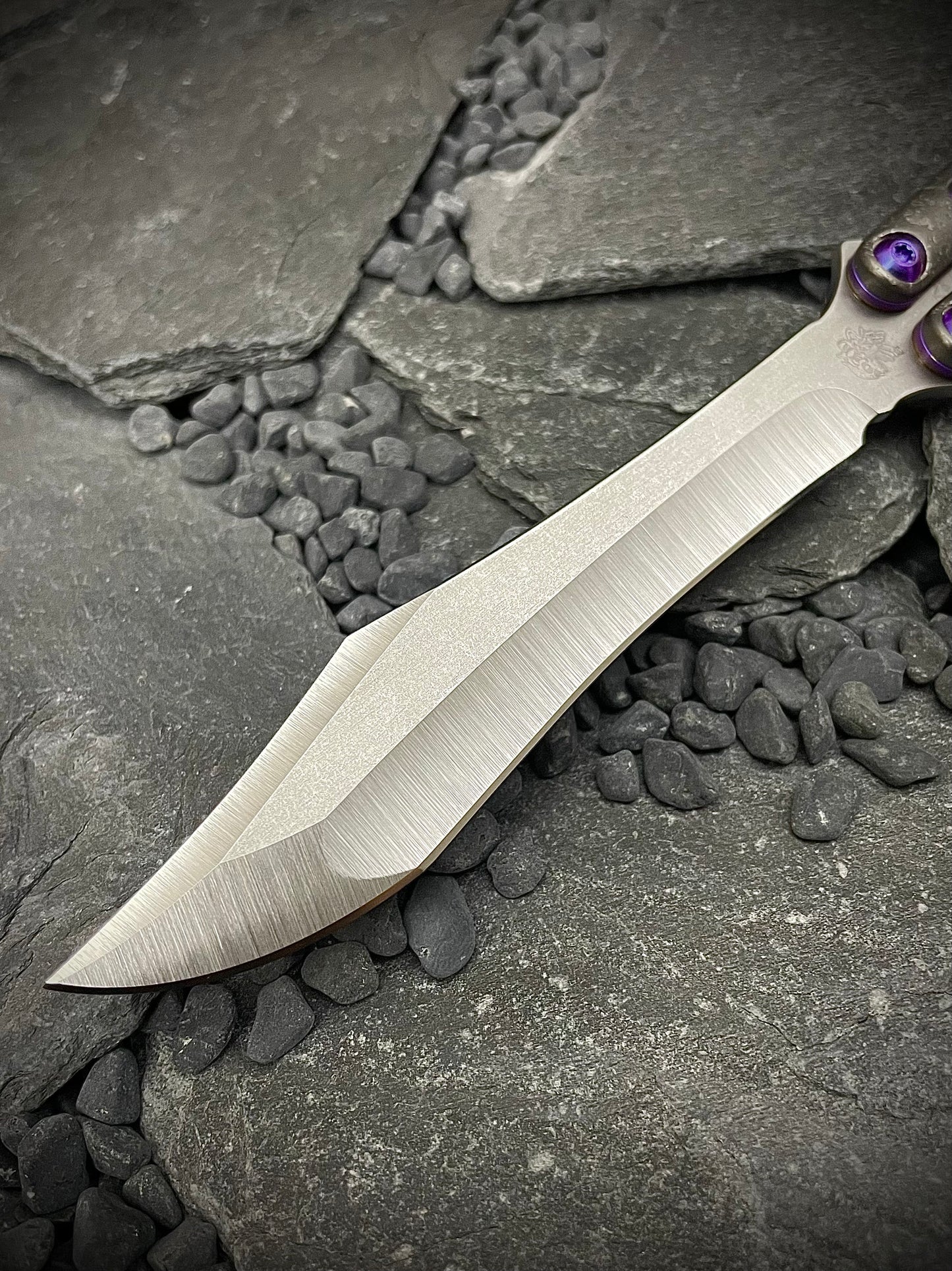 v1 AEON #143 Full Titanium (Sharp Blade)