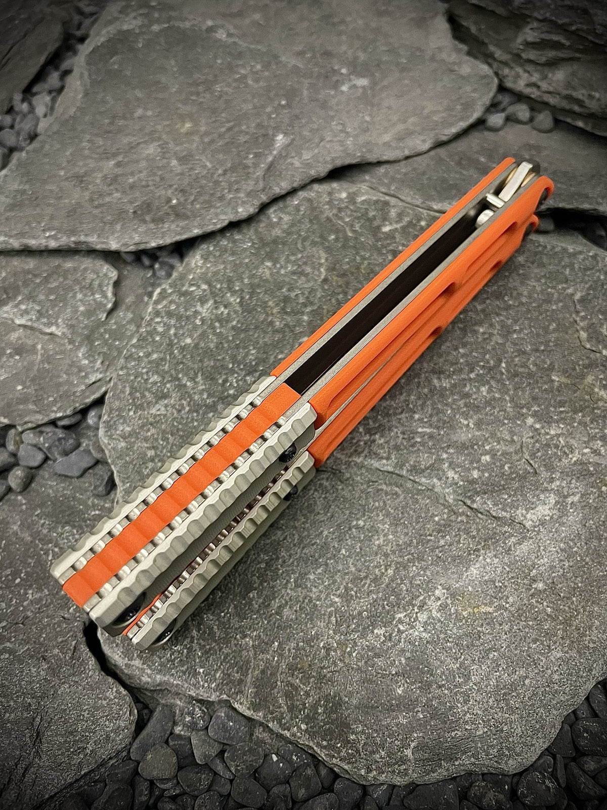 v2 AEON #083  **SHARP**