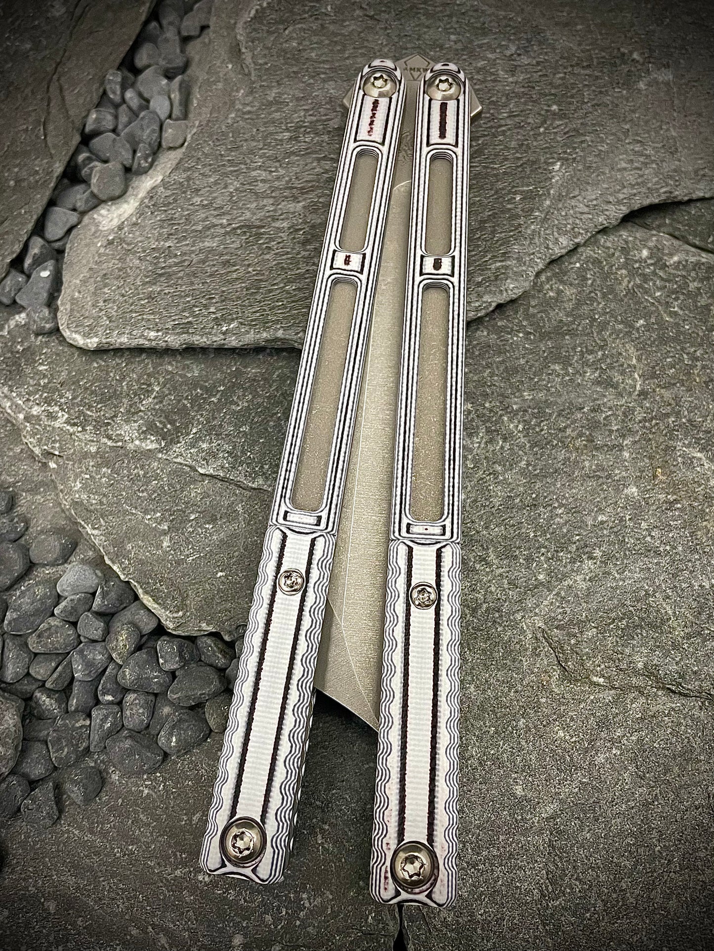 Multi Layer White and Black G10 AEON Scale Set