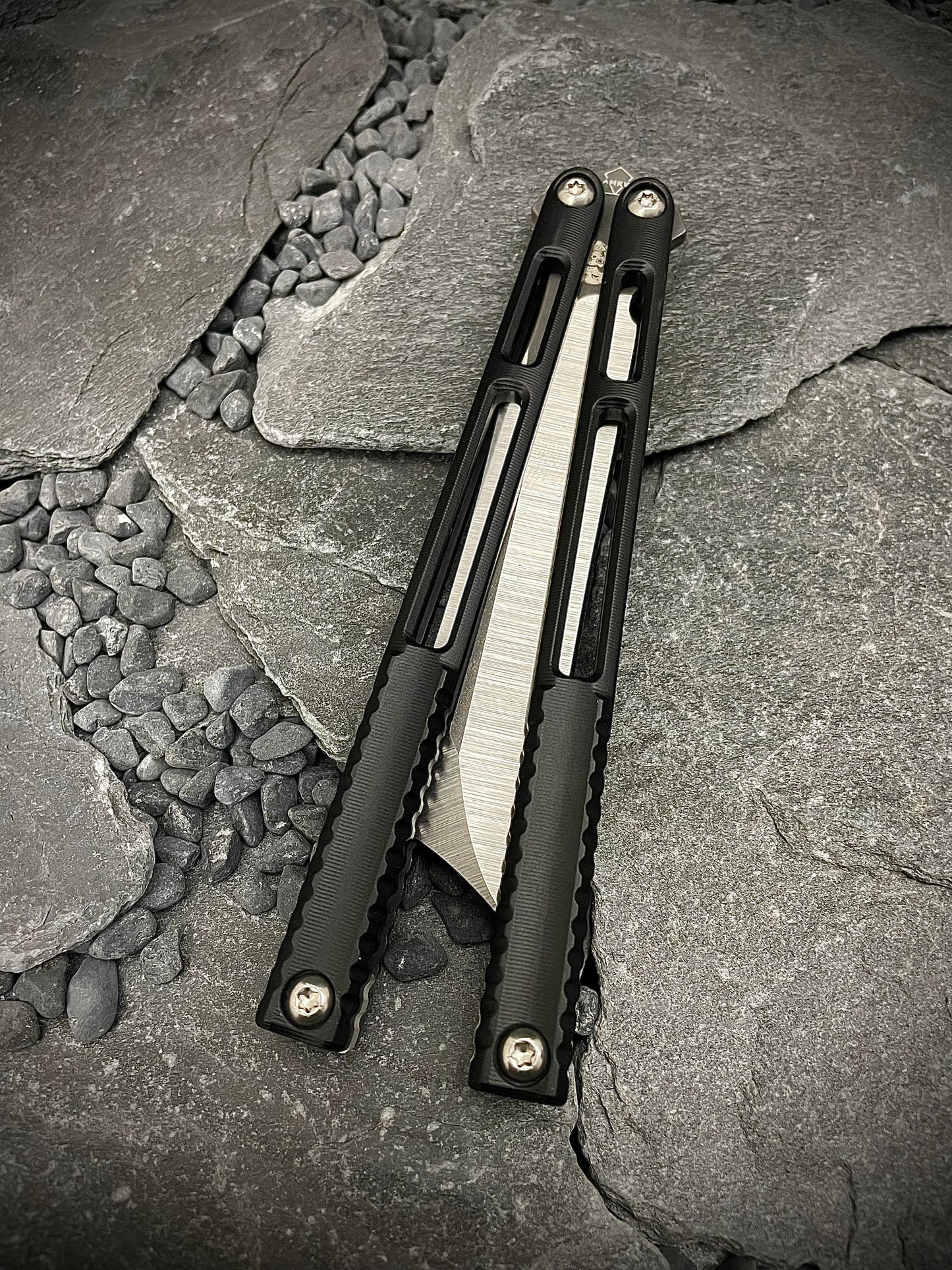 v2 Peon #006 (Sharp Blade)