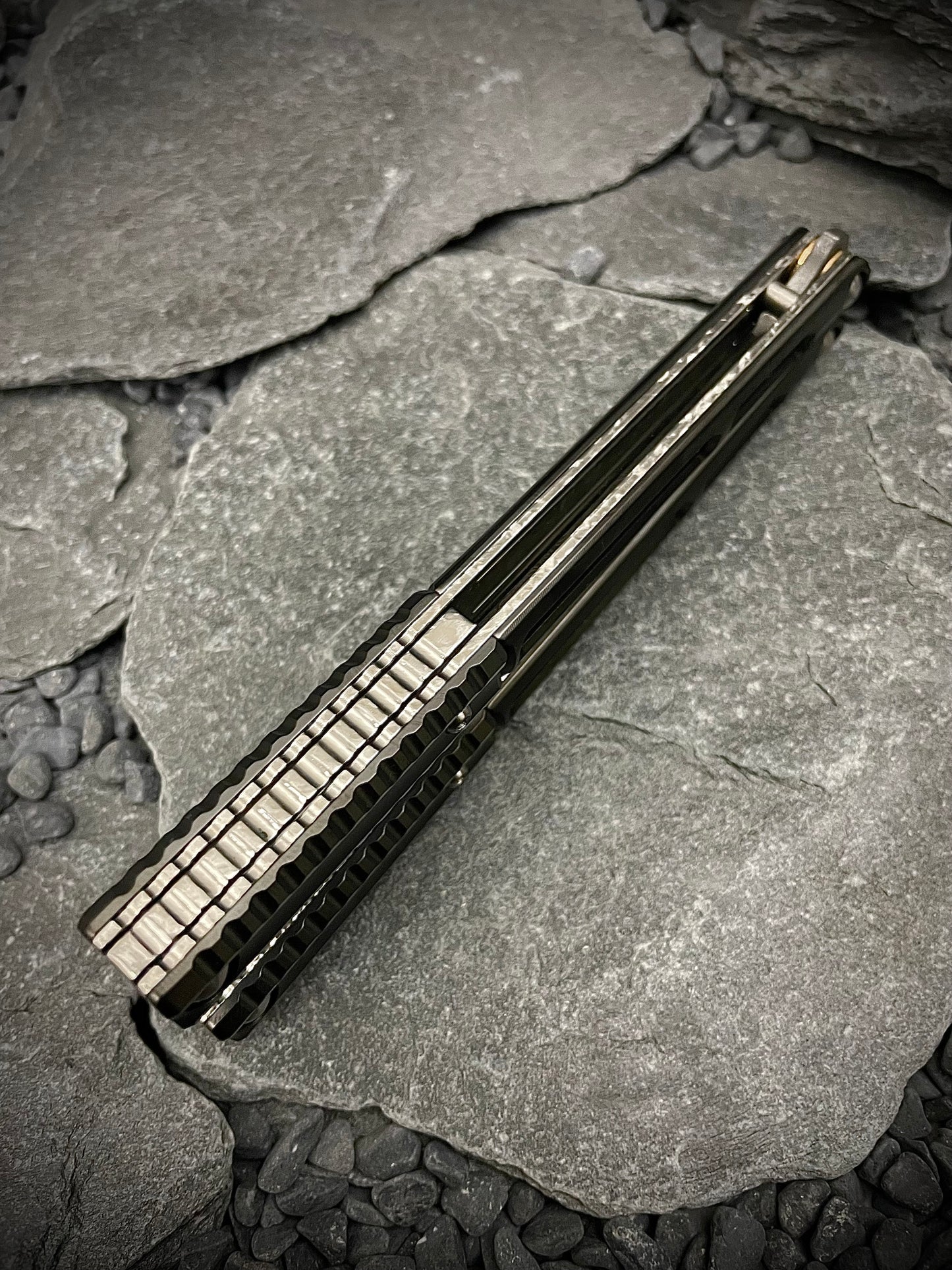 Raffle for v1 AEON #134 Full Titanium (Sharp Blade)