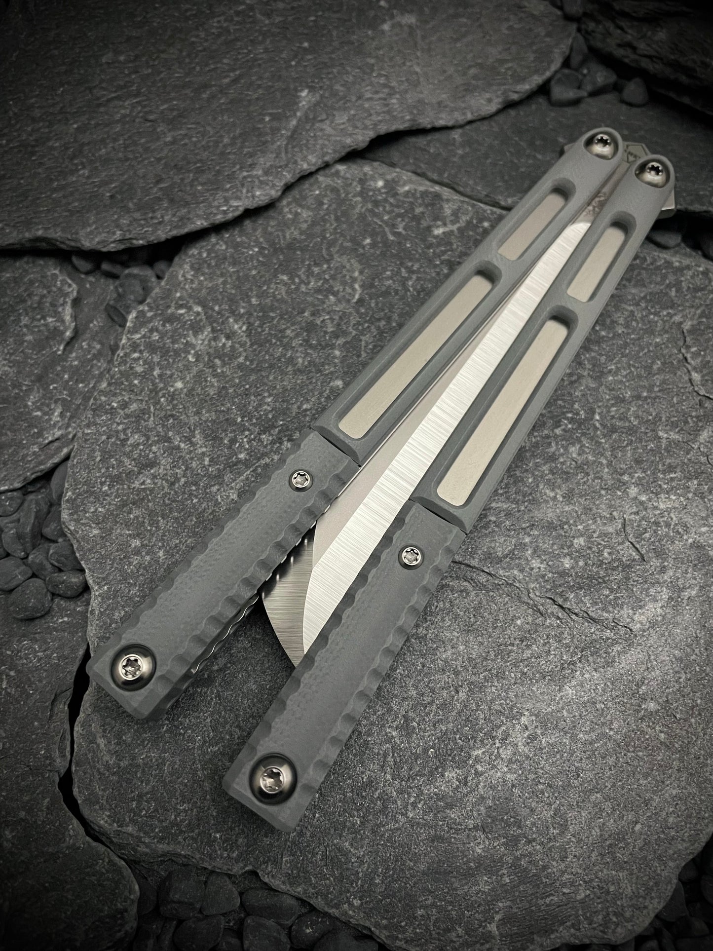 Rhino Grey G10 AEON Scale Set